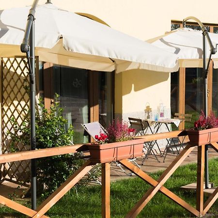 Agriturismo Sensi Tuscania Buitenkant foto
