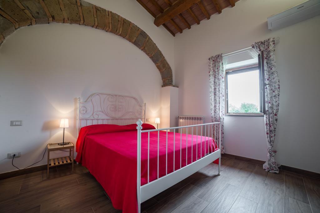 Agriturismo Sensi Tuscania Kamer foto