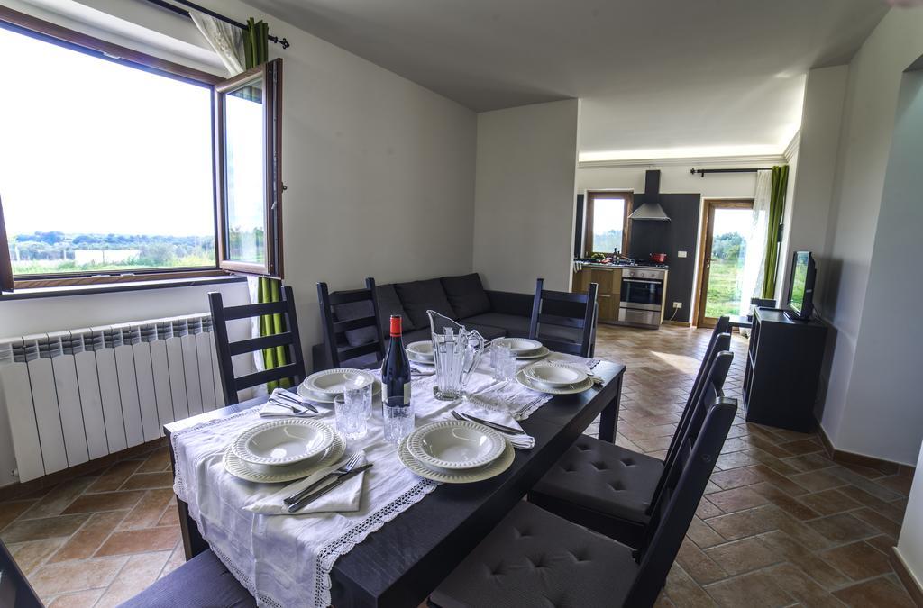 Agriturismo Sensi Tuscania Buitenkant foto